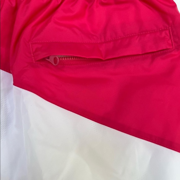 NWT NIke Men’s knee length XL mesh lined shorts - Picture 7 of 11